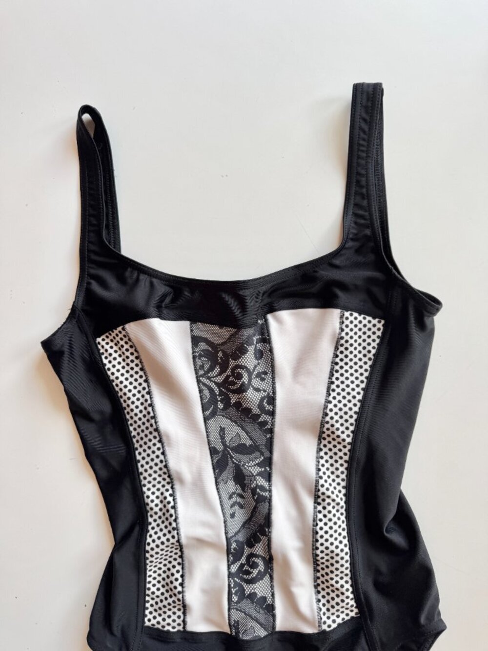 Vintage ARIELLA Black White Patchwork Square Neck One Piece Swimsuit, Size 8 - Picture 2 of 9